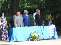 Вітаємо зі святом останнього дзвоника