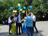 Вітаємо зі святом останнього дзвоника