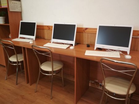 Оновлення комп'ютерного класу за рахунок батьківських коштів