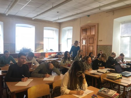 Тиждень української мови та літератури