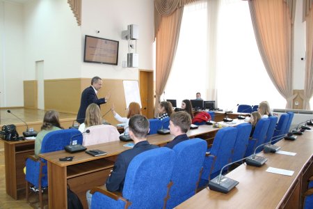 Програма «Школа молодого політика...». 