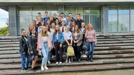 Гонка за лідером