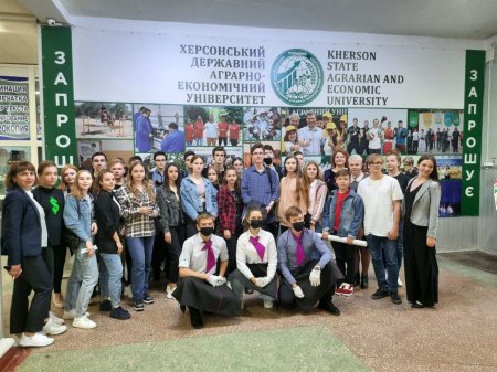 02 червня 10-ФМ клас відвідав ХДАЕУ
