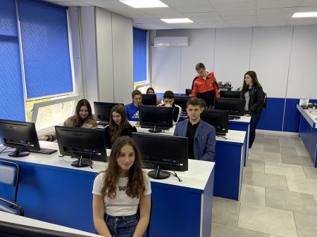 2 червня учні 10-ТХ відвідали ХДУ