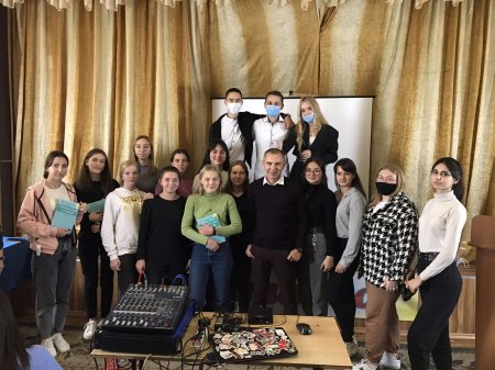 Тренінги з Олесандром Авраменком