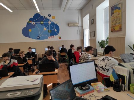 Вітаємо переможців ІІ етапу олімпіади з інформатики