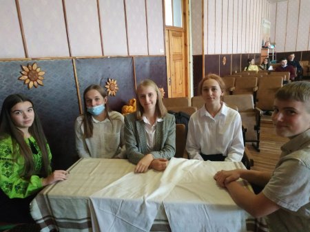 Мовознавчий турнір «Барви рідного слова»