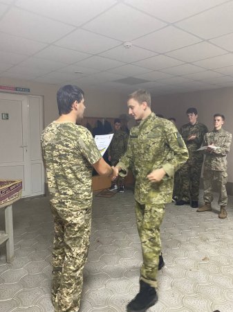 військові-спортивні змагання